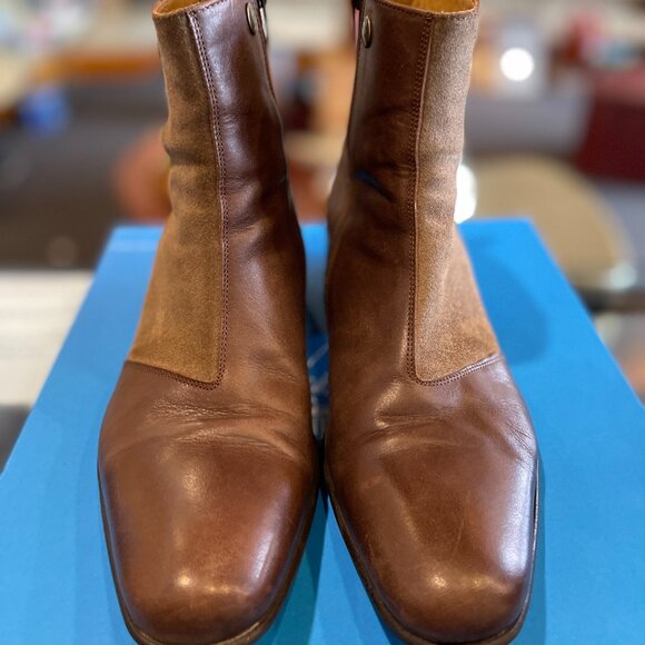 JOHN FLUEVOG EXECUTOR "MURDOCH" - BROWN - M7/W9 (FITS MENS 7.5/8, WOMENS 9.5/10) - Picture 2 of 4